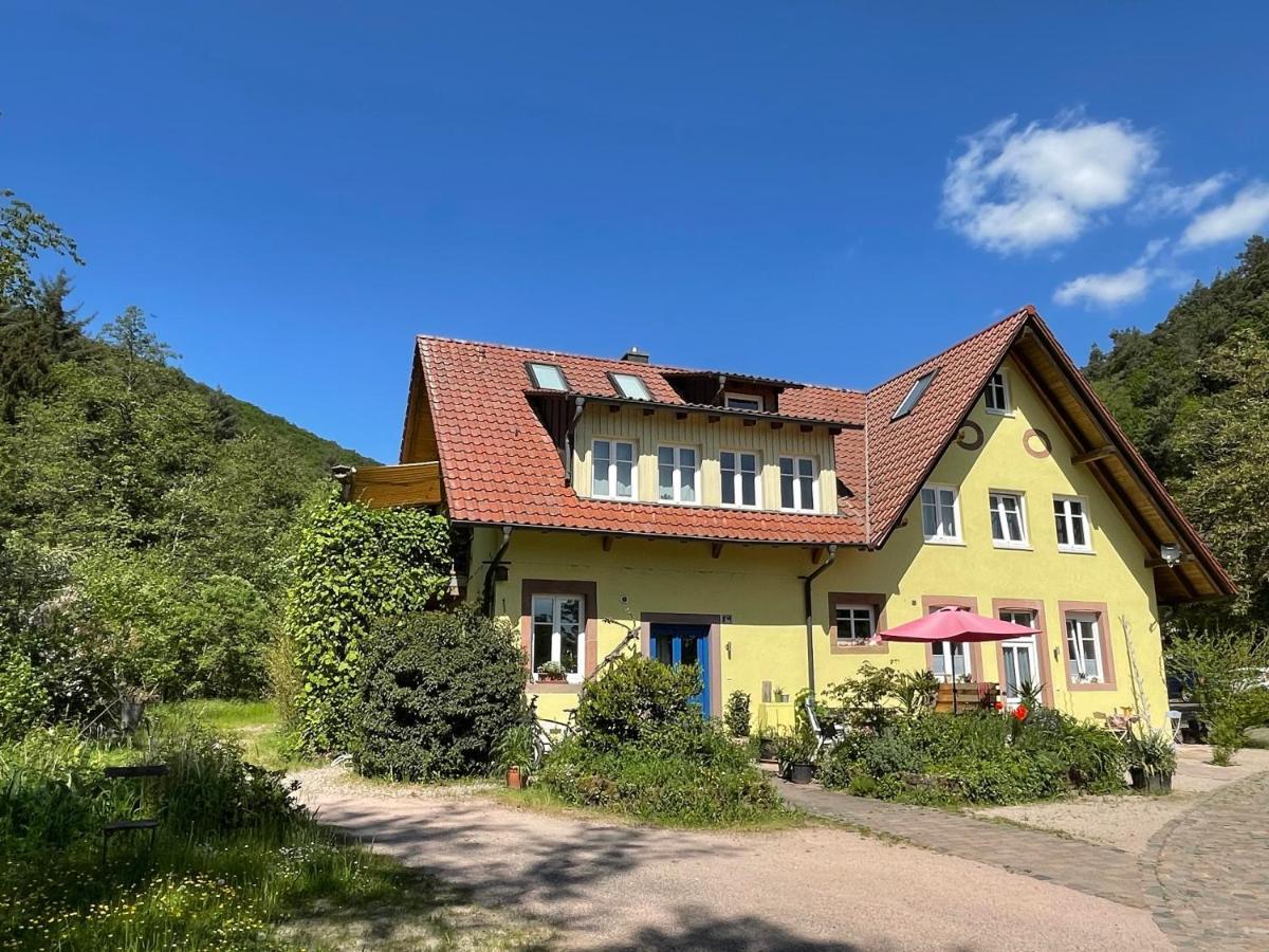 Ferienwohnung Suedliche Weinstrasse Zwischen Wald Und Reben Klingenmuenster Exterior photo
